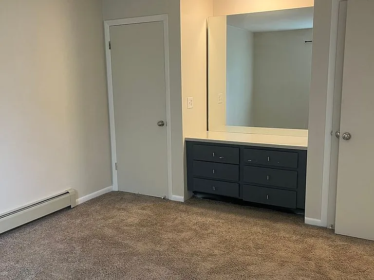 5504 Huron St #4 — Photo 7