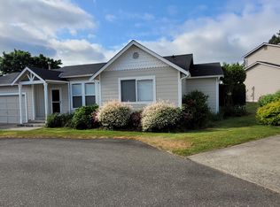 3535 Courtyard Ln #1, Bremerton, WA 98310