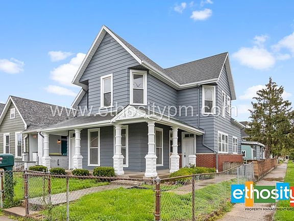 2nd image of 1703 Woodlawn Ave