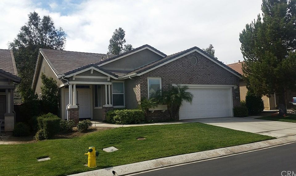 1st image of 399 Garcia Dr