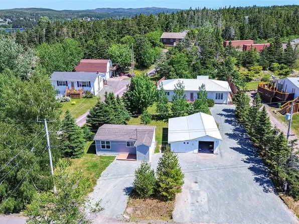 33-35 Markland Road, Marystown, NL A0E2M0