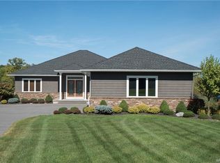 122 Nichter Rd, Lancaster, NY 14086