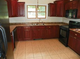 21 Shawanga Lodge Rd, Bloomingburg, NY 12721