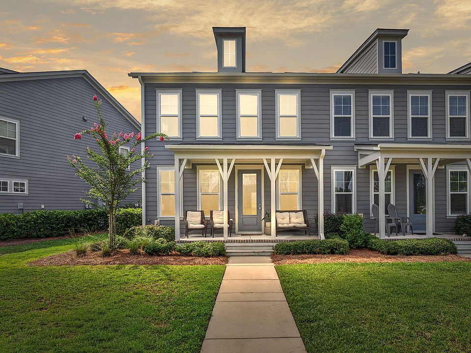 1st image of 141 Trailview Ln