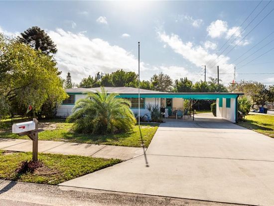 601 Roanoke St, Dunedin, FL 34698