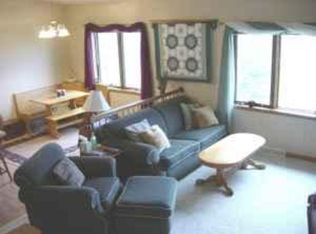 122 W Main St, Sun Prairie, WI 53590