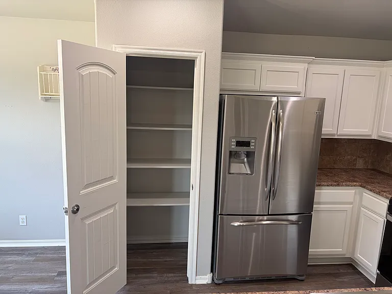 Kitchen Pantry