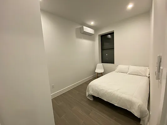 Rented by Suzuki Capital LLC | media 8