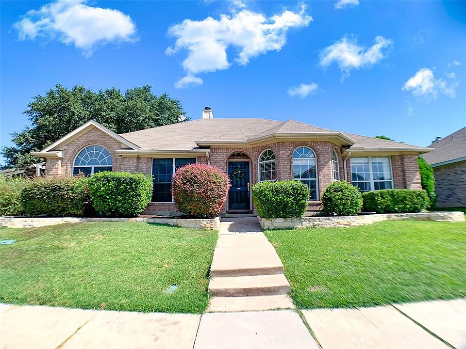 1st image of 4818 Highlands Dr