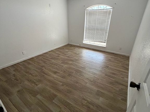 5th image of 12741 Bunyan Way