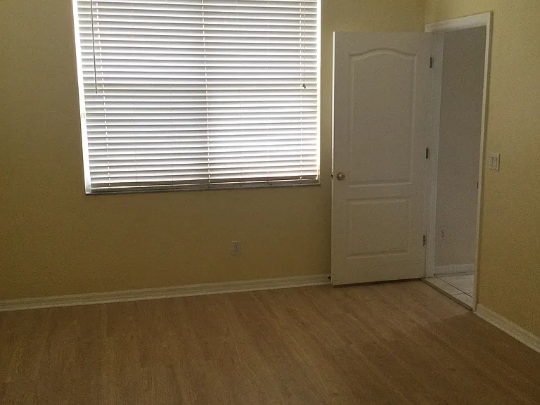 729 Whispering Cypress Ln — Photo 7