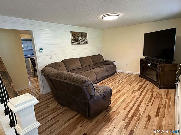 2nd image of 8 Plainview Drive