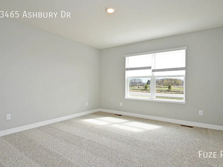 23465 Ashbury Dr — Photo 39