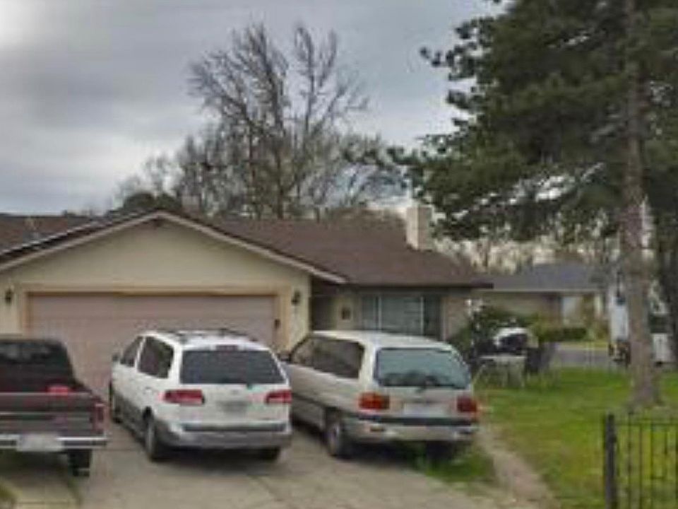 1st image of 604 Hudson Dr