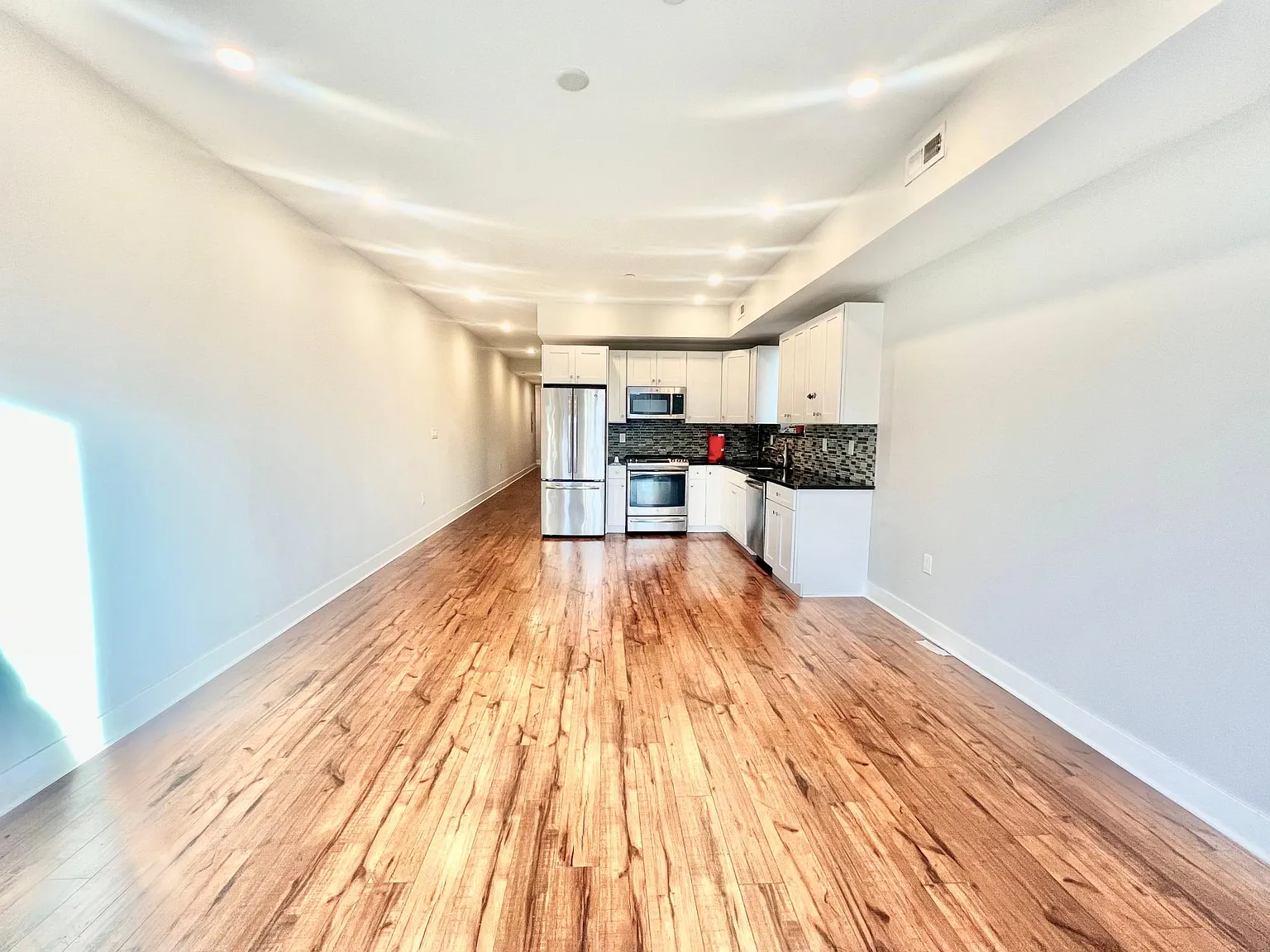 330 Cambridge St — Photo 4