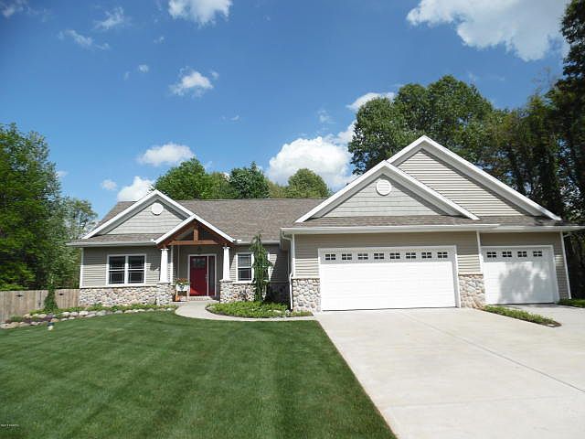 1st image of 69791 Roy Dr