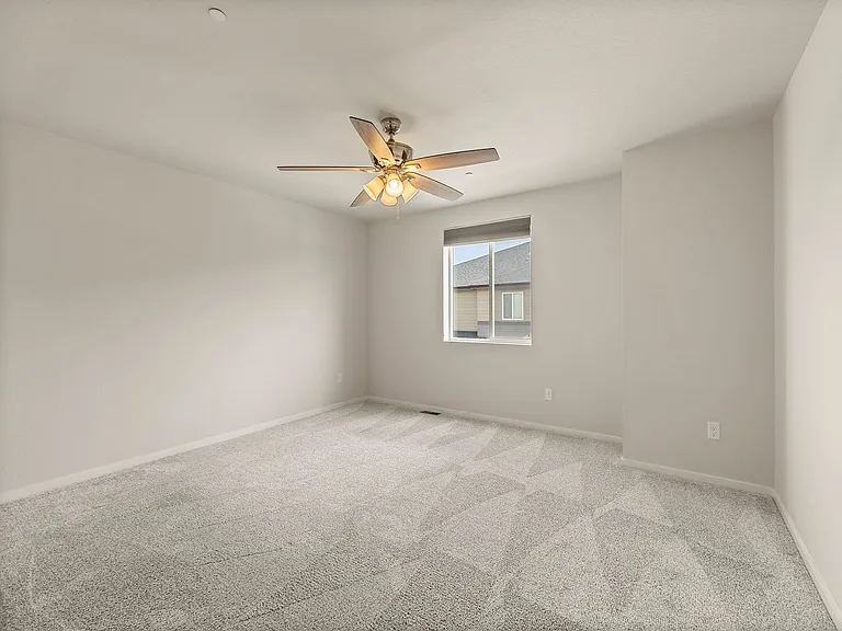 2726 Barnstormer St #4 — Photo 16