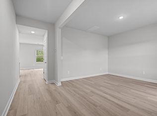 608 Cozy Bluff Rd, Spartanburg, SC 29301