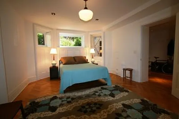 Rented by Corcoran | media 41