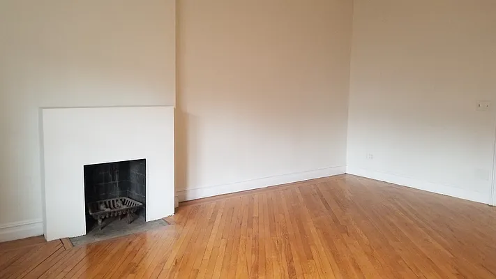 Rented by Keller Williams NYC | media 18