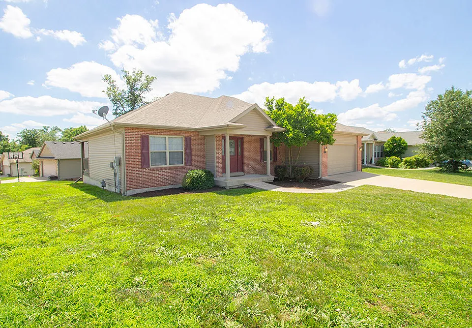 208 Jackal Dr