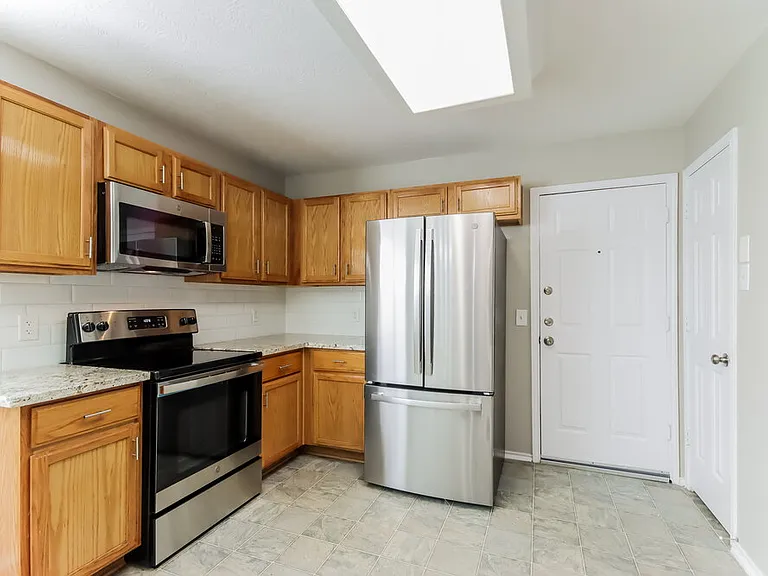 330 Harbor Mist Dr — Photo 8