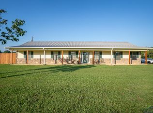 302 John Jeff Rd, Marshall, TX 75672