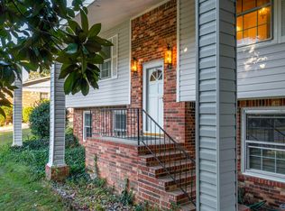 4149 Tawannah Cir W, Gadsden, AL 35903