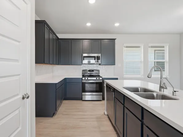 10406 Milford Woods Ln, Tomball, TX 77375