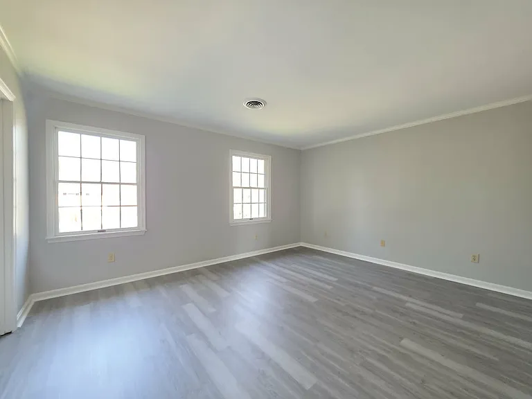830 Larch Way #1 — Photo 13