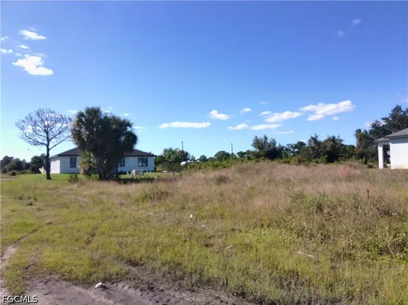 5901 Queen Ave N, Lehigh Acres, FL 33971