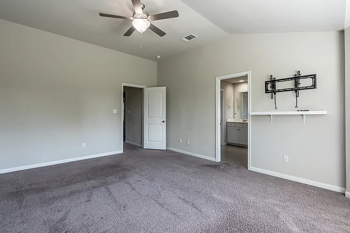 5649 Porano Cir — Photo 12