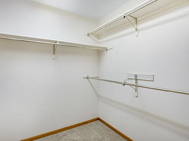 1606 Northbrook Dr — Photo 14