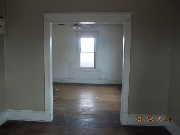 4th image of 1727 Moorman Ave NW