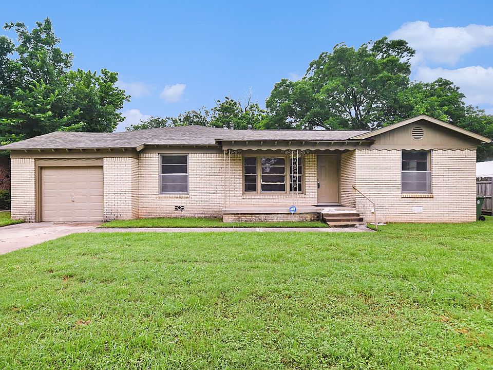 312 Hurstview Dr, Hurst, TX 76053 | MLS #20621365 | Zillow