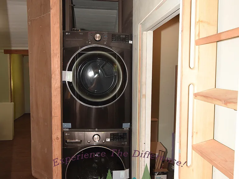 422 Dalton St — Photo 7