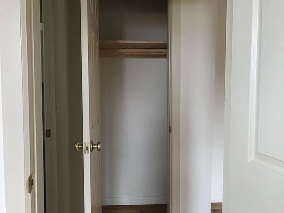 3rd image of 543 Union Ave APT 4D