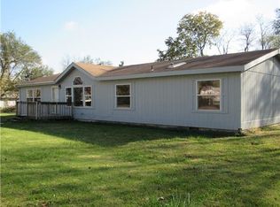 635 N Cleveland St, Ottawa, KS 66067