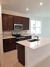 2 bed, 2.0 bath, $3,500 — Photo 3