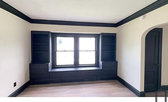 3rd image of 3638 Menlo Rd