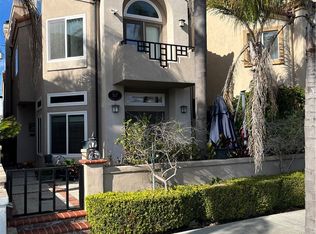 517 11th St, Huntington Beach, CA 92648