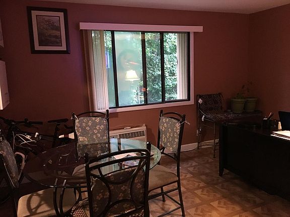 3rd image of 1701 S Edgewood St APT 5