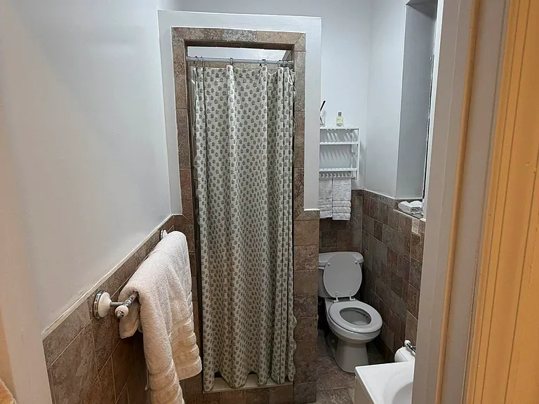 405 E 90th St #5B — Photo 20