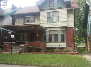105 Massachusetts St, Highland Park, MI 48203