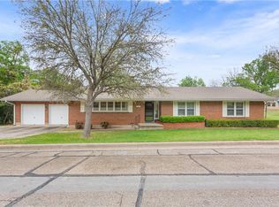 101 Turtle Creek Dr, Waco, TX 76710