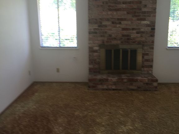 4th image of 410 Vallejo Ave