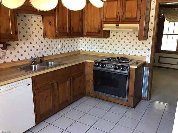 2nd image of 4311 Mountainleaf Ct