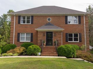 5601 Boonsboro Rd, Lynchburg, VA 24503