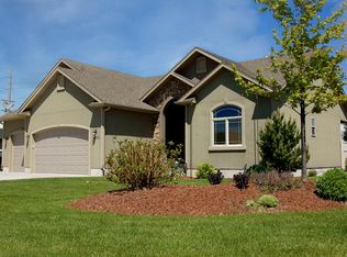 1410 N Indian Hollow Dr, Ammon, ID 83401