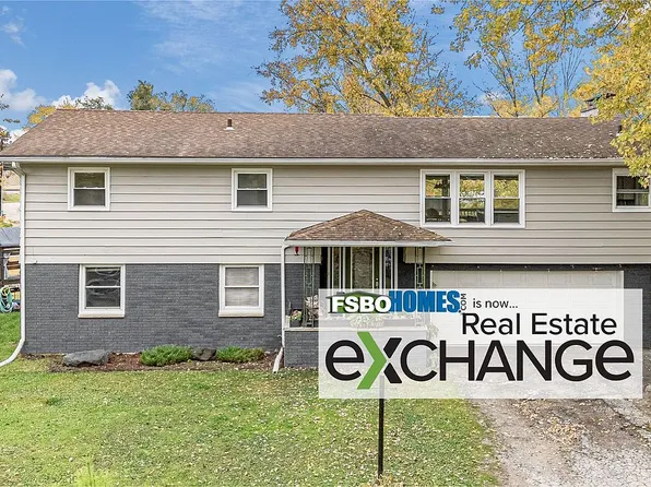 18225 249th Ave, Pleasant Valley, IA 52767